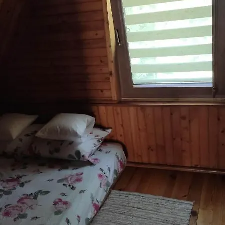 Lodge Domek Nad Jeziorem Mazury - Wrony, Gizycko